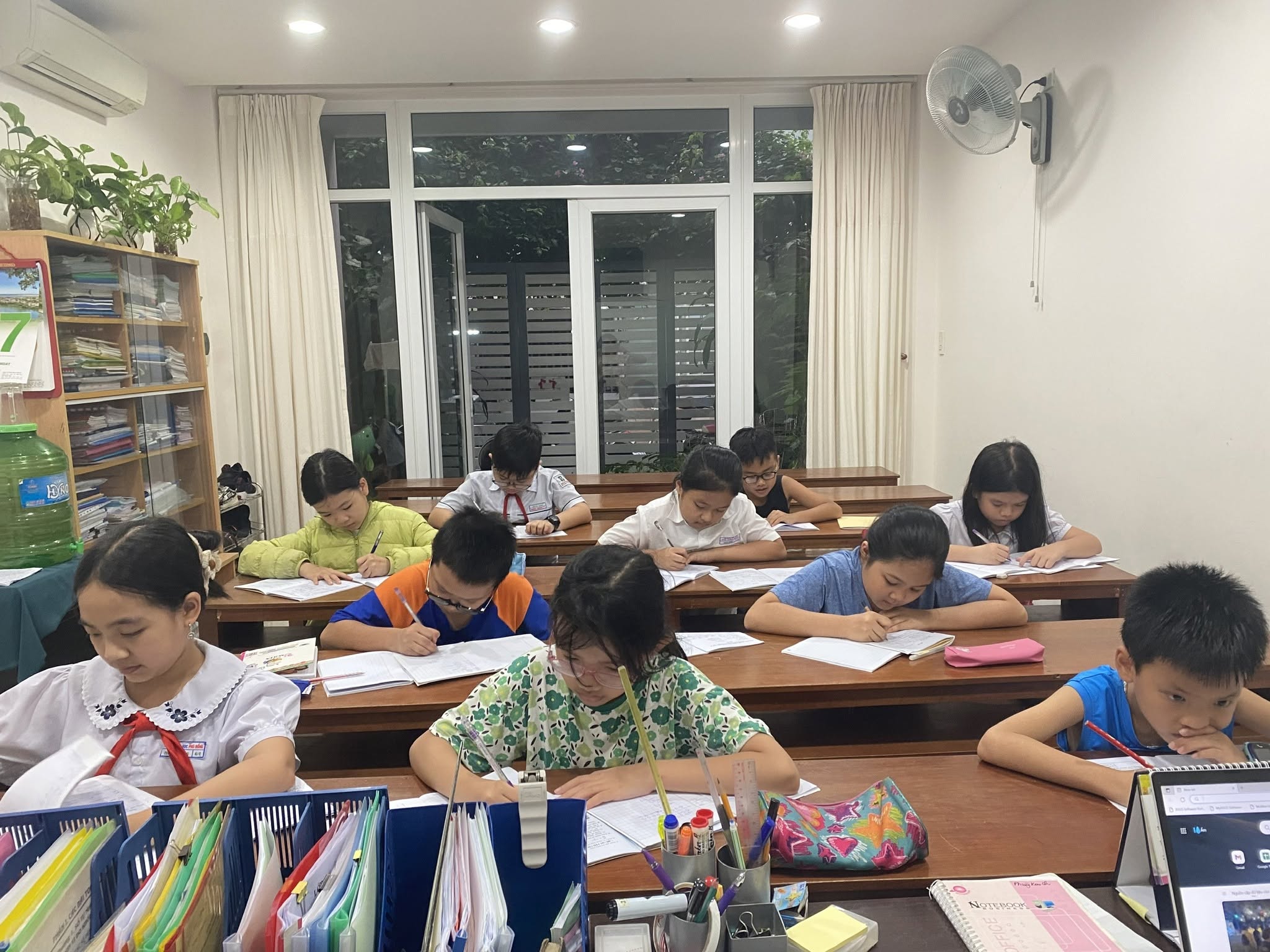 Ảnh khoa học toán tại trung tâm Thành Đạt Academy